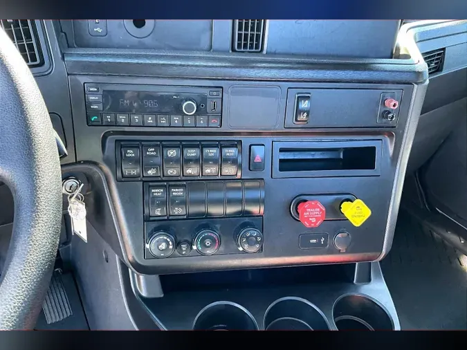 2021 INT LT625 6x4137d1894dcbf3212a58c994715e98d8e