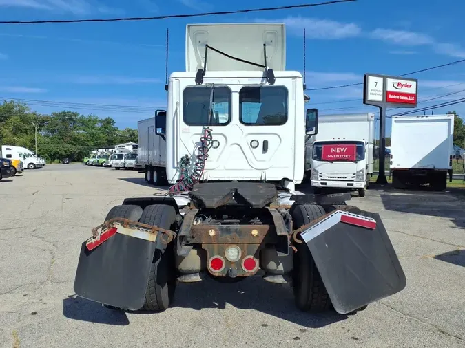 2020 FREIGHTLINER CASCADIA 125