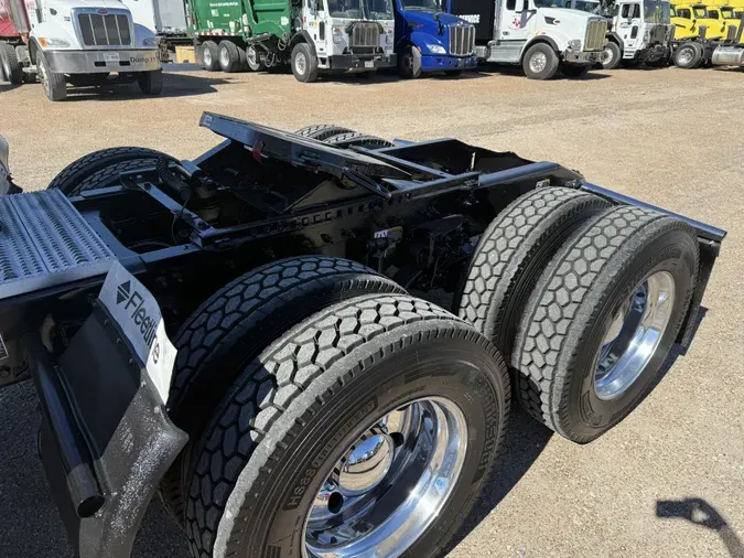 2022 Peterbilt 579