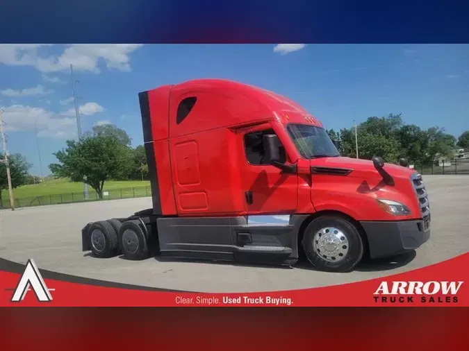 2022 FREIGHTLINER CA126