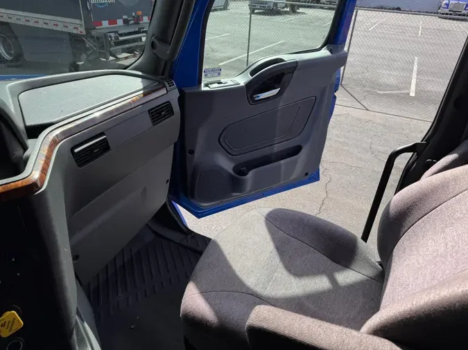 2022 International LT6251387336ecbce44cbe74be2e2244b17c7