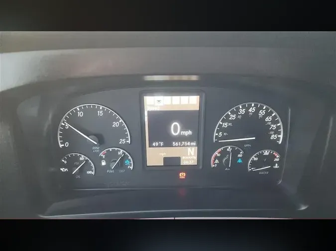 2020 FREIGHTLINER CA126