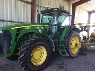 2008 John Deere 8130