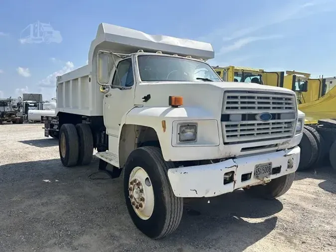 1991 FORD F800