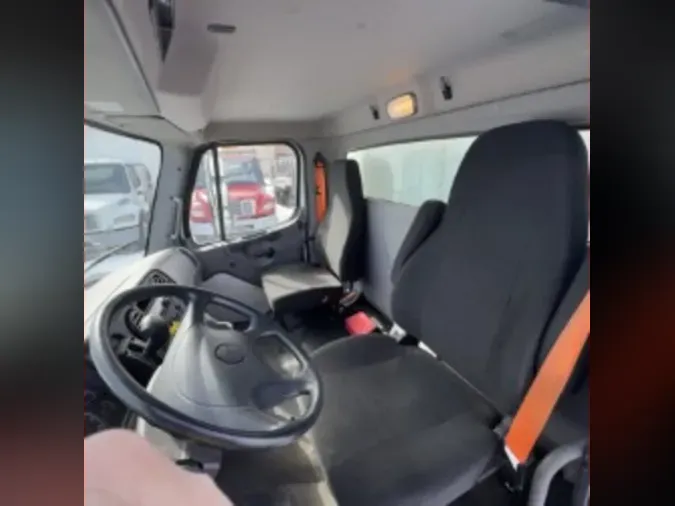 2019 FREIGHTLINER/MERCEDES M2 1061391522df0617c40ea6edb8ec7b6ca74
