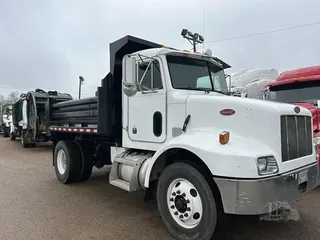 2003 PETERBILT 330