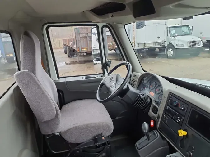 2019 NAVISTAR INTERNATIONAL 4300