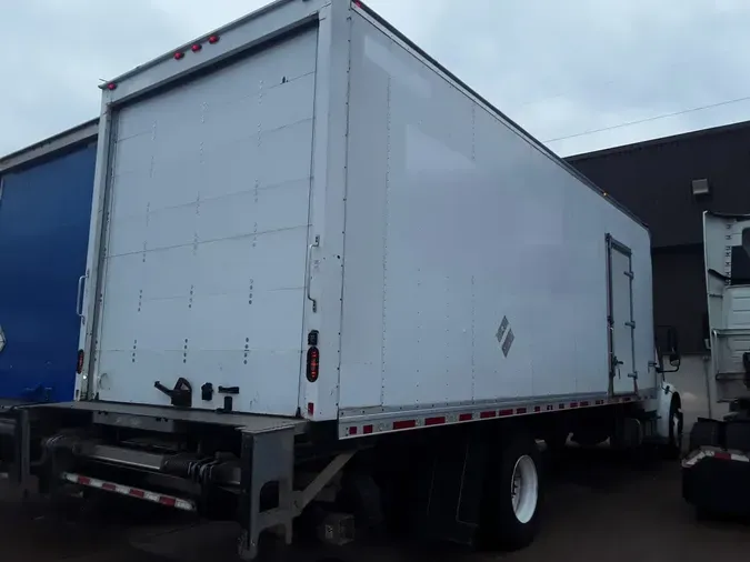 2018 FREIGHTLINER/MERCEDES M2 106