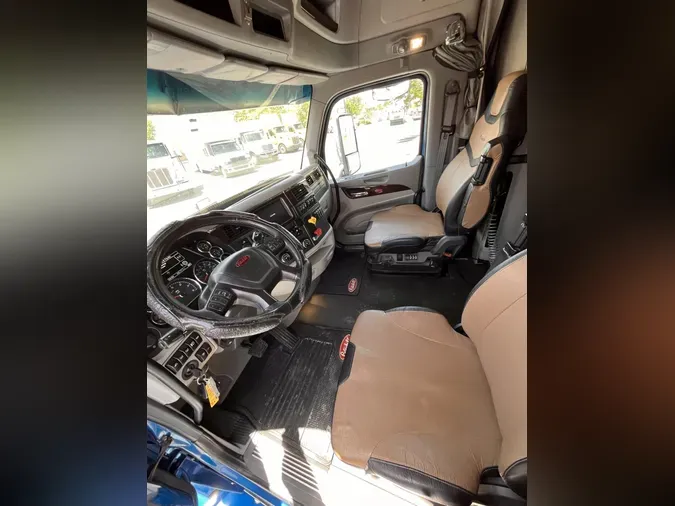 2021 Peterbilt 579