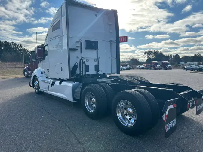 2021 Kenworth T680