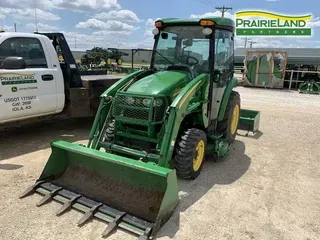 2010 John Deere 3720