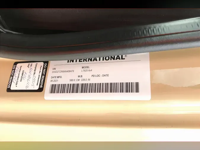 2022 INT LT625 6x4