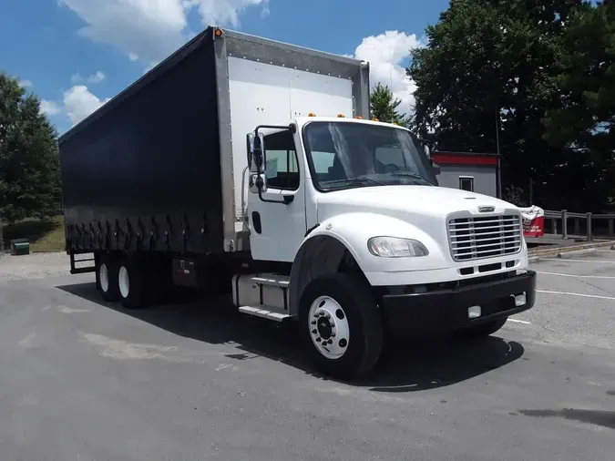 2021 FREIGHTLINER/MERCEDES M2 106