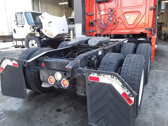 2020 FREIGHTLINER/MERCEDES NEW CASCADIA PX12664