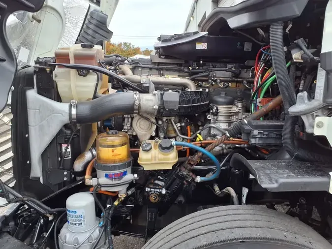 2018 FREIGHTLINER/MERCEDES CASCADIA 12513a9e9ff9e2402cd90747cf737c89886