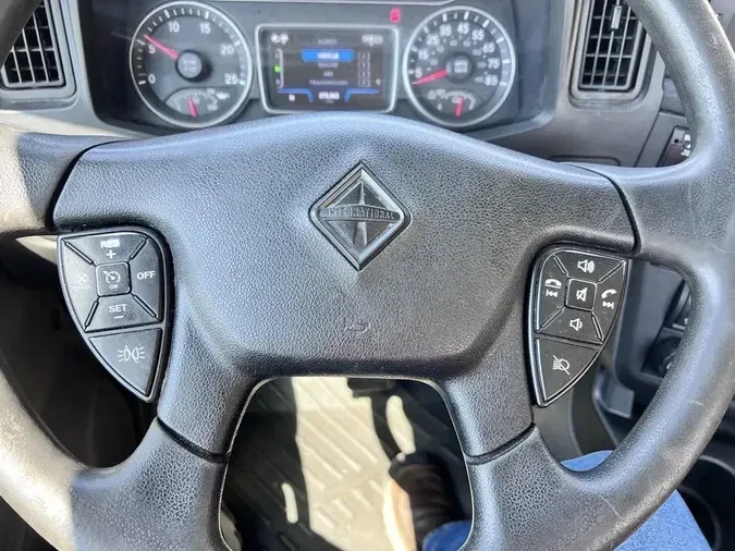 2020 International LT625