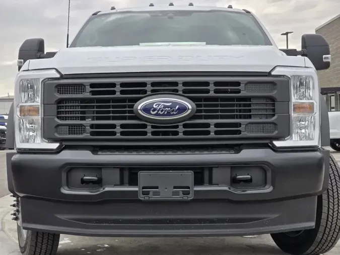 2024 Ford Super Duty F-550 DRW