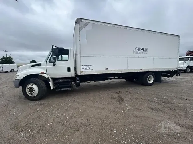 2017 INTERNATIONAL DURASTAR 4300