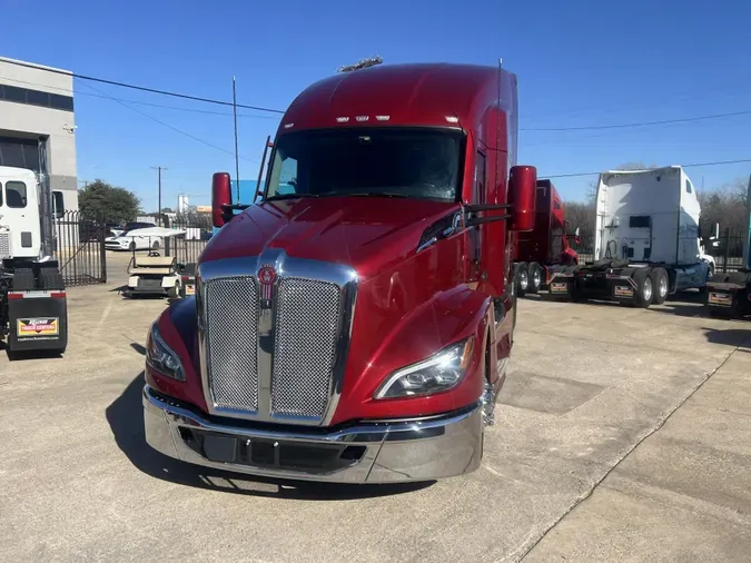 2024 Kenworth T680