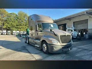 2022 International LT