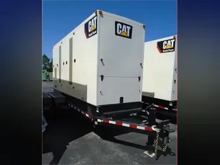 2010 CATERPILLAR XQ400