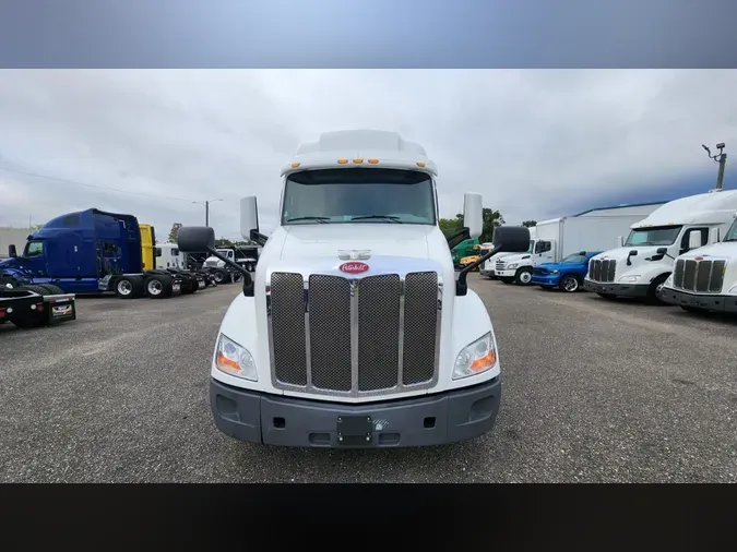 2021 Peterbilt 579