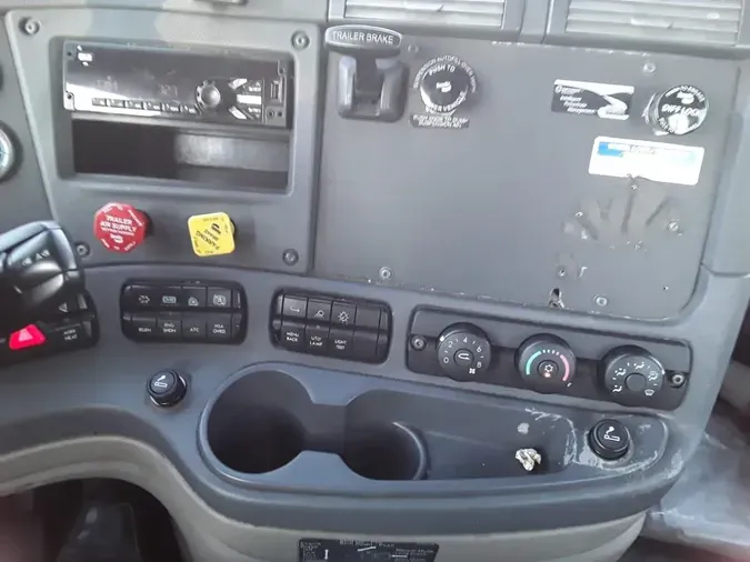 2020 FREIGHTLINER/MERCEDES CASCADIA 113