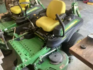2014 John Deere Z925M