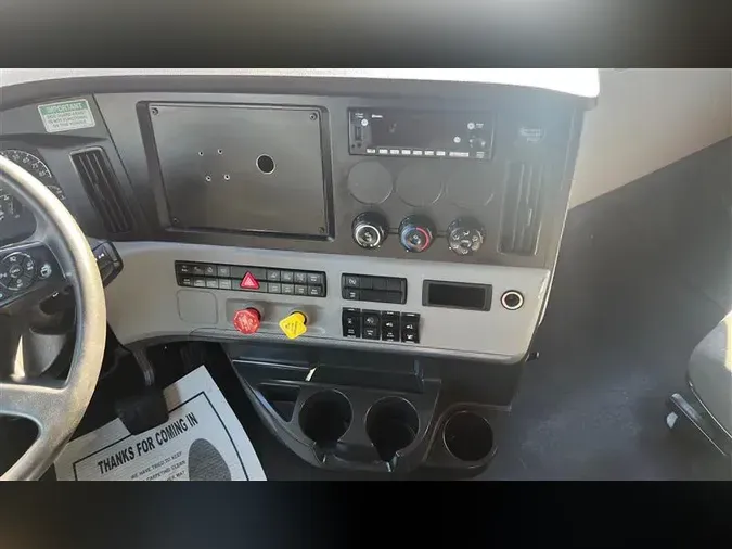 2022 FREIGHTLINER CA126