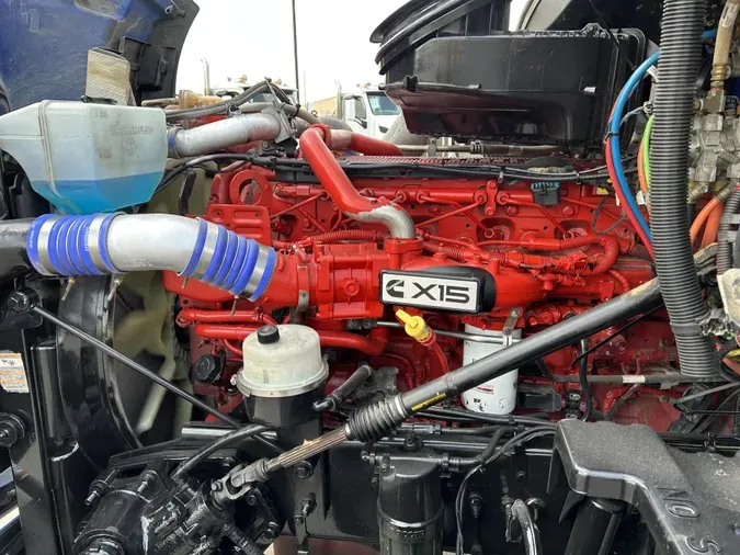 2022 Peterbilt 579