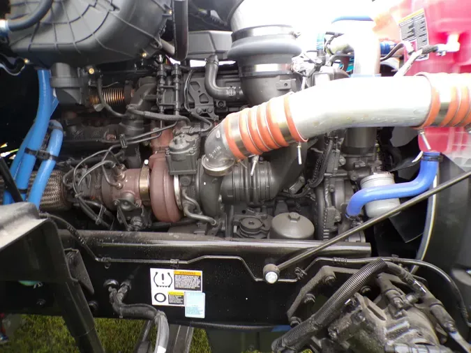 2026 Kenworth T880 Short Hood