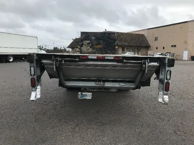 2018 INTERNATIONAL 4300