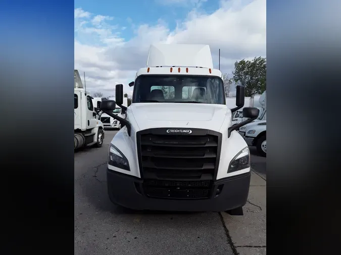 2019 FREIGHTLINER/MERCEDES PT126064ST