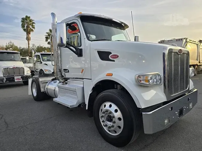 2022 PETERBILT 567