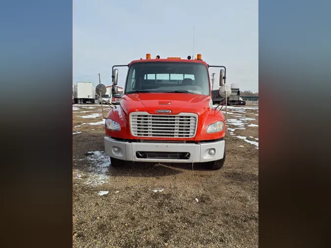 2018 FREIGHTLINER/MERCEDES M2 106