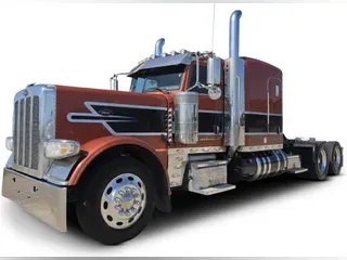 2016 Peterbilt 389