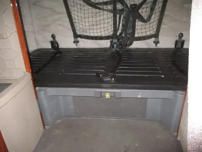 2020 FREIGHTLINER/MERCEDES CASCADIA 125