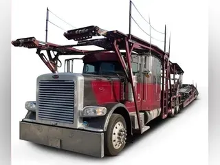 2021 Peterbilt 389