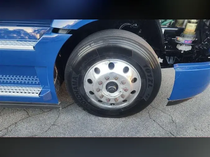 2021 VOLVO VNR64013e370a4201623133e85c3ef446631d1