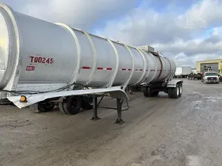 1992 FRUEHAUF 6500 GALLON TANK