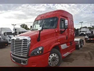 2017 FREIGHTLINER CASCADIA 125