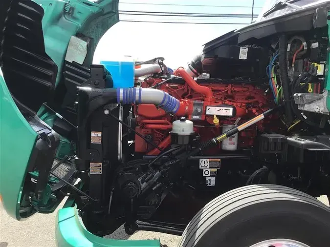 2021 KENWORTH T680