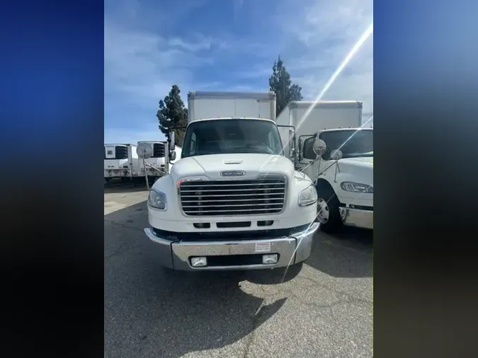 2017 FREIGHTLINER/MERCEDES M2 106