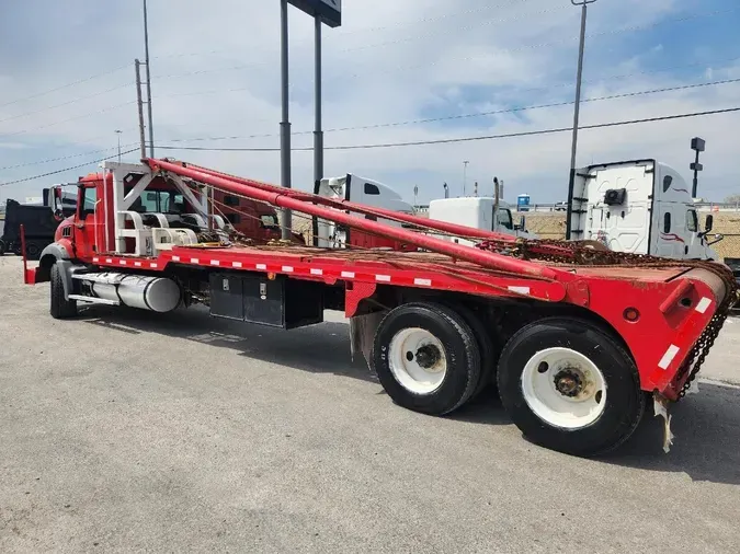 2009 MACK GU813
