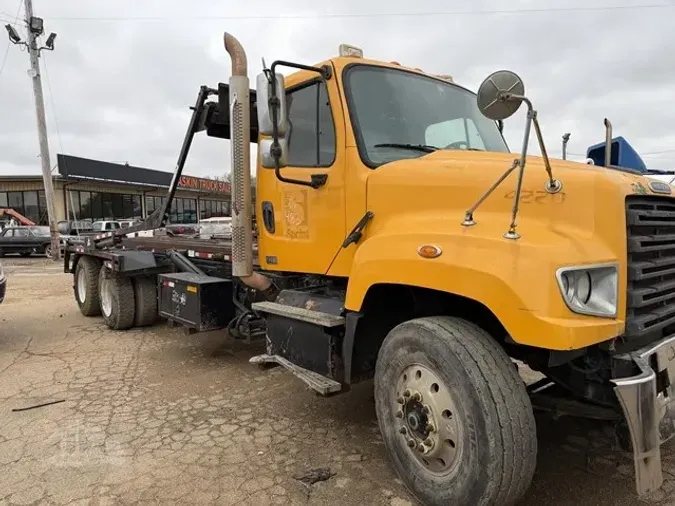 2012 FREIGHTLINER 114SD13f4580fcbbece11f802118aa938951e