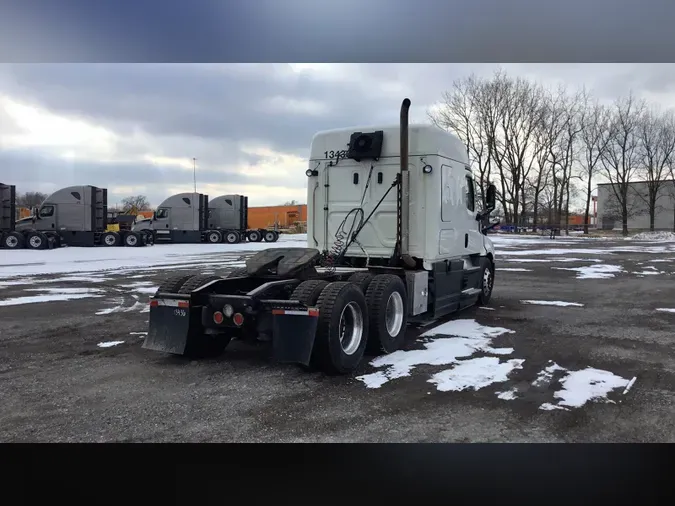 2021 Freightliner Cascadia 12613ffc2dd8cea3a61080054c142be1c6c