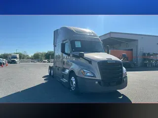 2024 Freightliner Cascadia 126