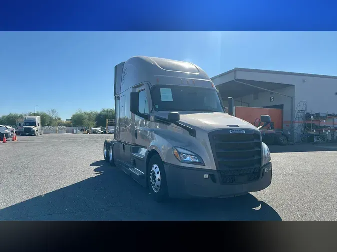 2024 Freightliner Cascadia 1261402907716662aa9ae7a6dfb322a72b2