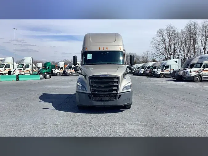 2024 Freightliner Cascadia 126