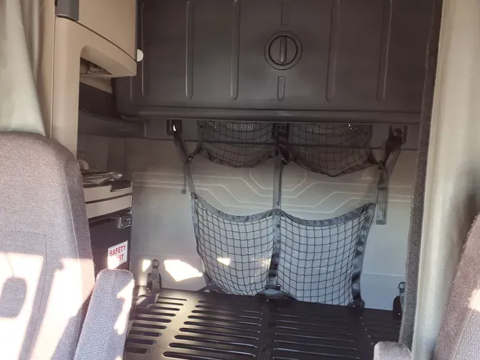 2020 FREIGHTLINER/MERCEDES CASCADIA 125